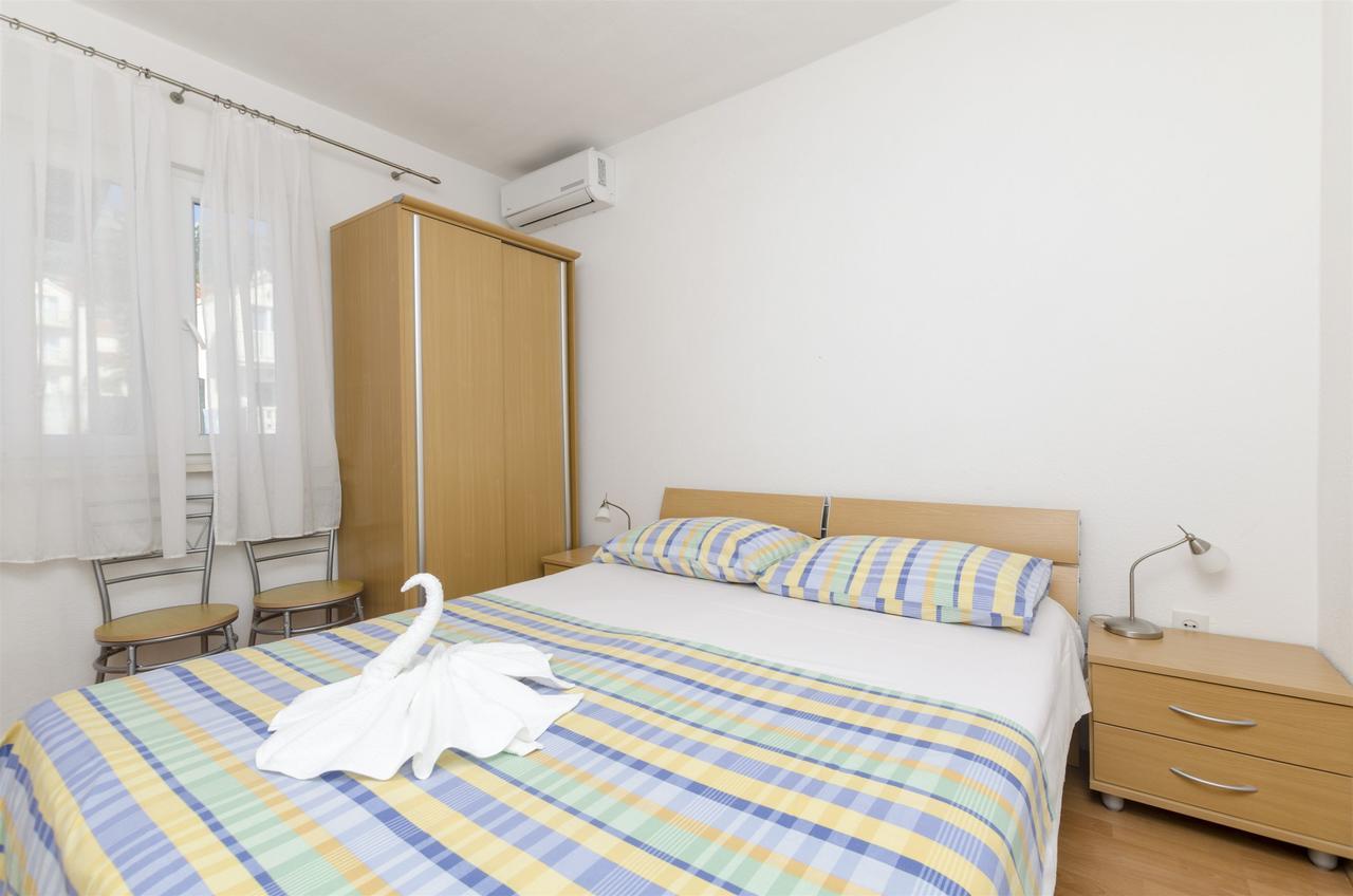 Apartment Anic Бол Екстер'єр фото